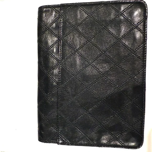 Chanel Black Quilted Leather Pouch - Picture 7 of 14